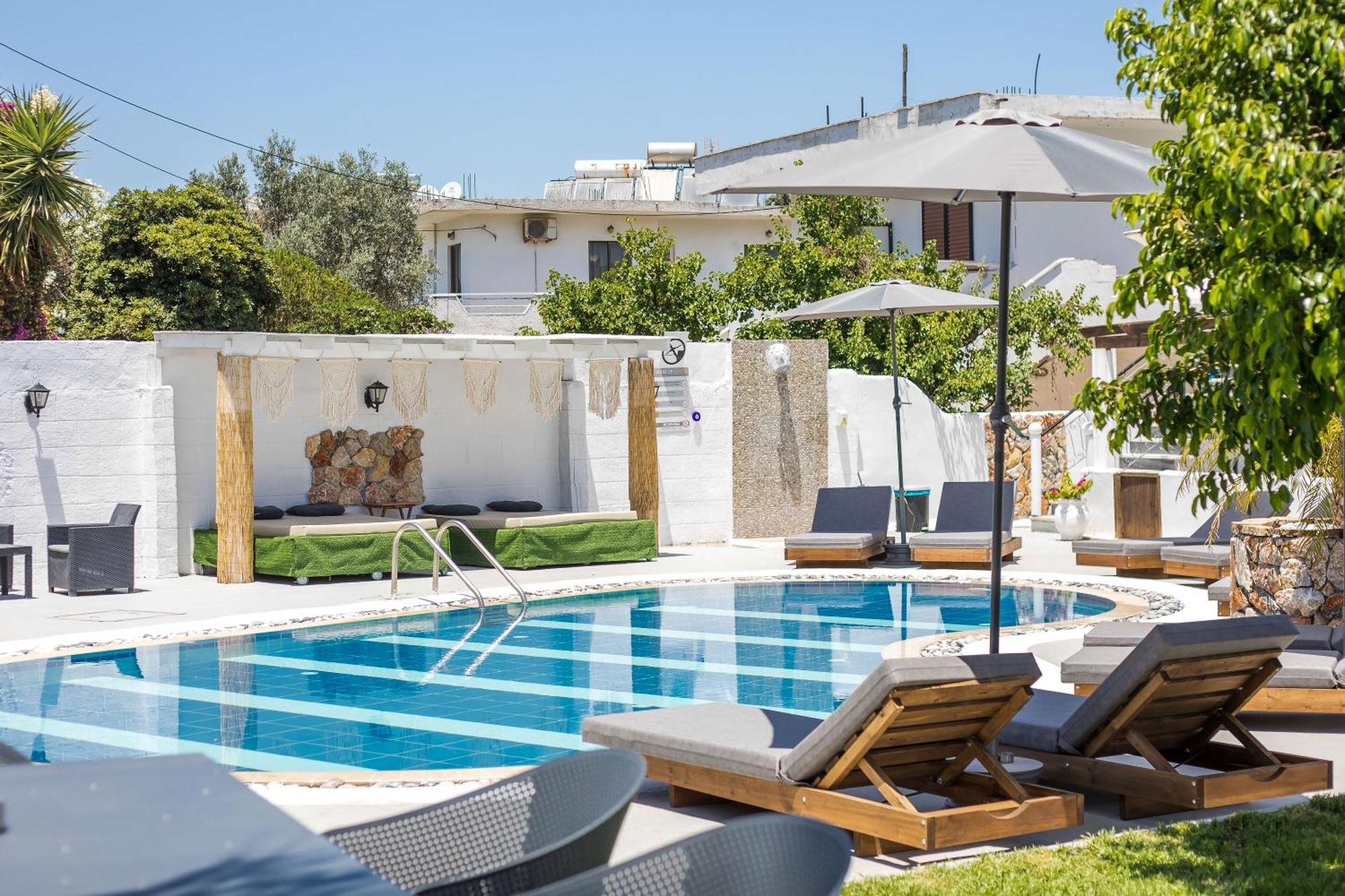 Toula'S Apartments Faliraki Ngoại thất bức ảnh