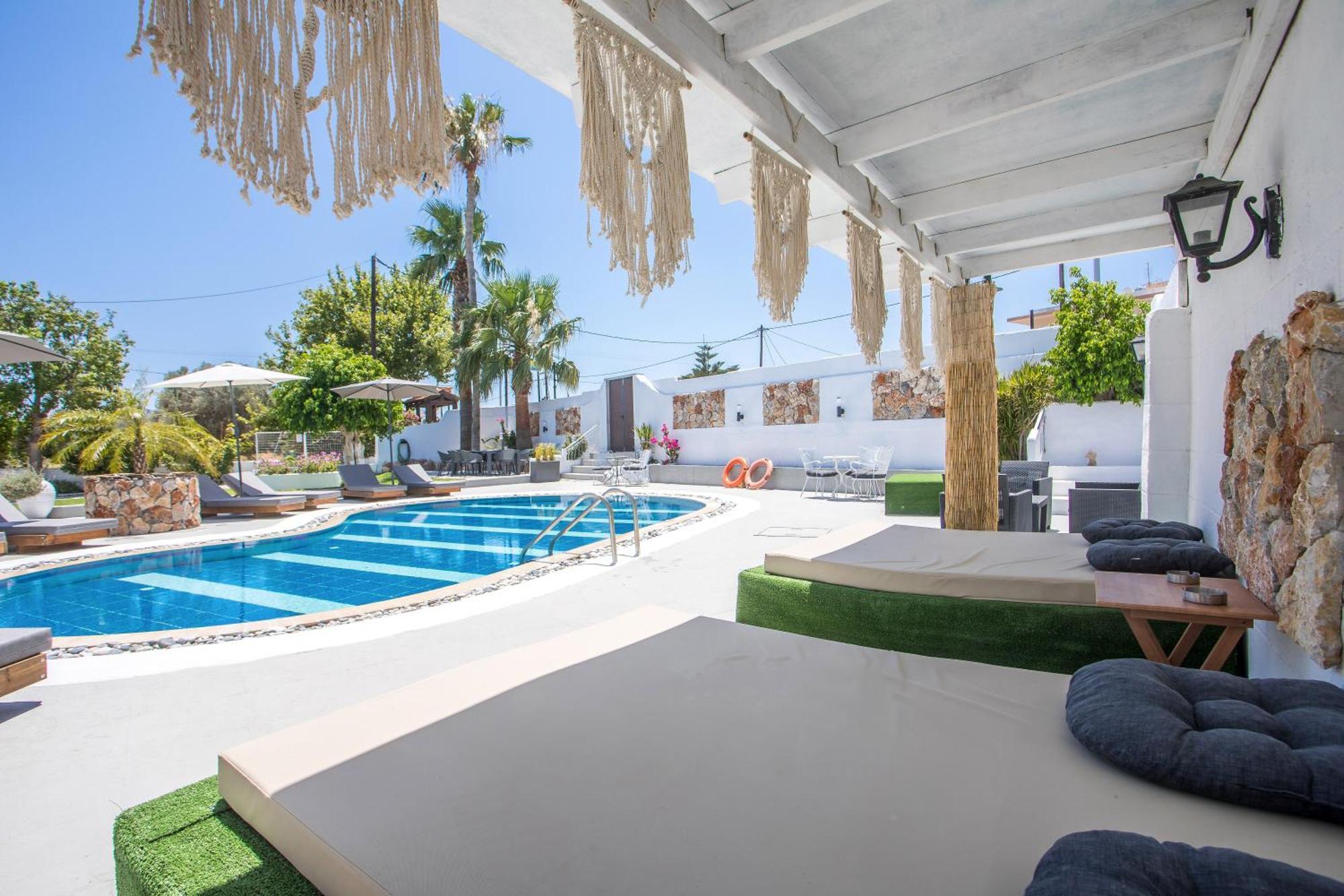 Toula'S Apartments Faliraki Ngoại thất bức ảnh