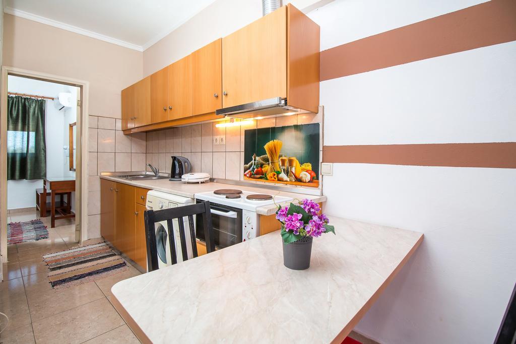 Toula'S Apartments Faliraki Ngoại thất bức ảnh