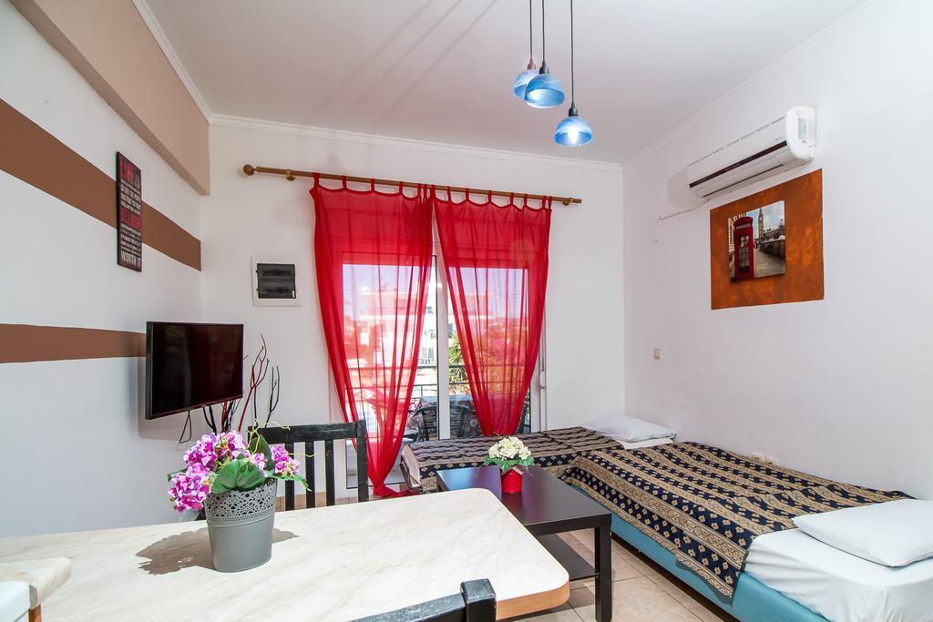 Toula'S Apartments Faliraki Ngoại thất bức ảnh
