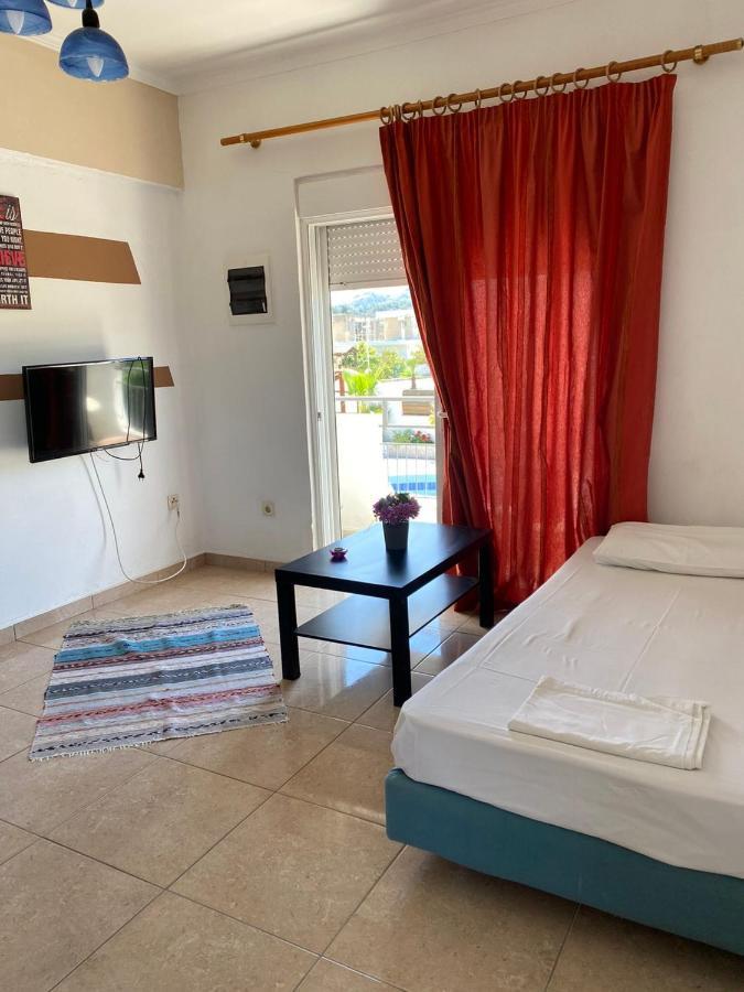 Toula'S Apartments Faliraki Ngoại thất bức ảnh